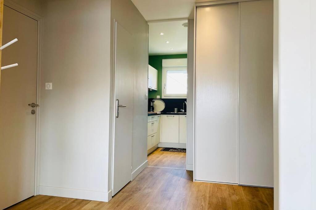 Apartment Lumineux A 300m De La *